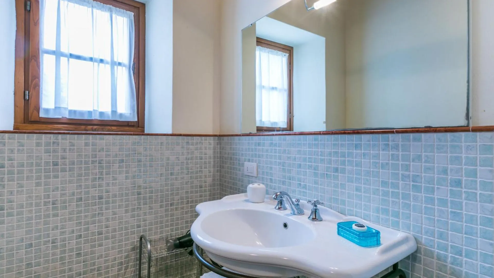 Apartment Dante By Interhome San Donato in Poggio Itálie